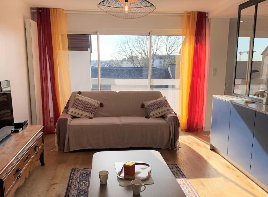 Le 828 : Appartement En Plein Centre De Vannes Exterior foto