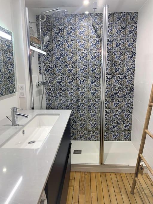 Le 828 : Appartement En Plein Centre De Vannes Exterior foto