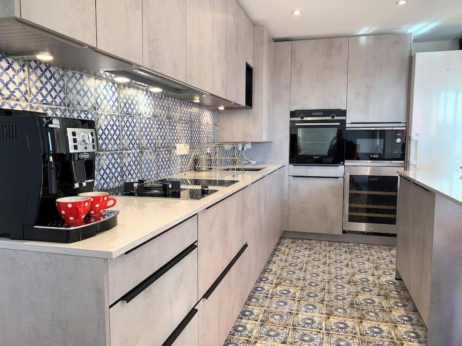 Le 828 : Appartement En Plein Centre De Vannes Exterior foto
